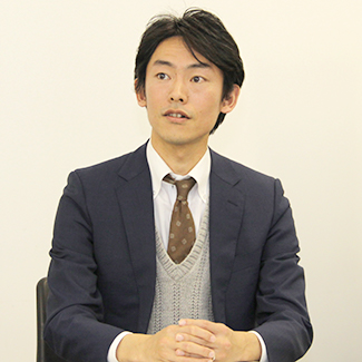 田村昌新